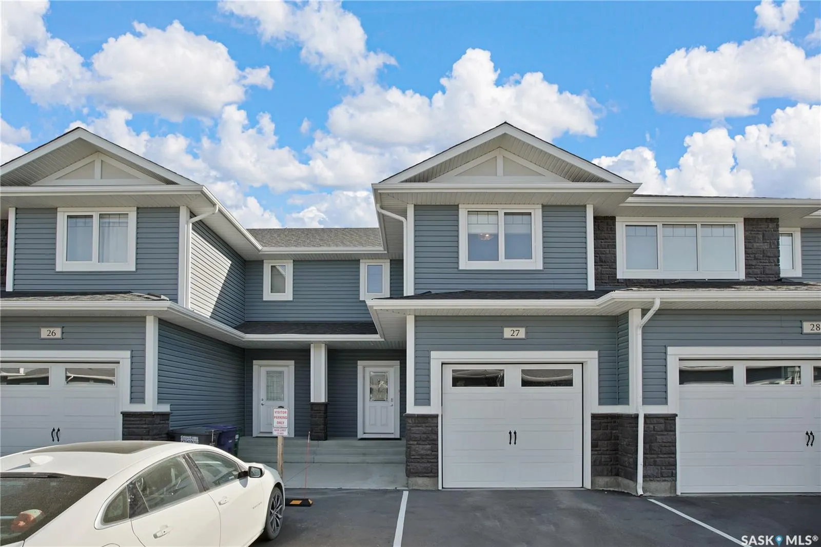 115 Veltkamp CRESCENT, #27