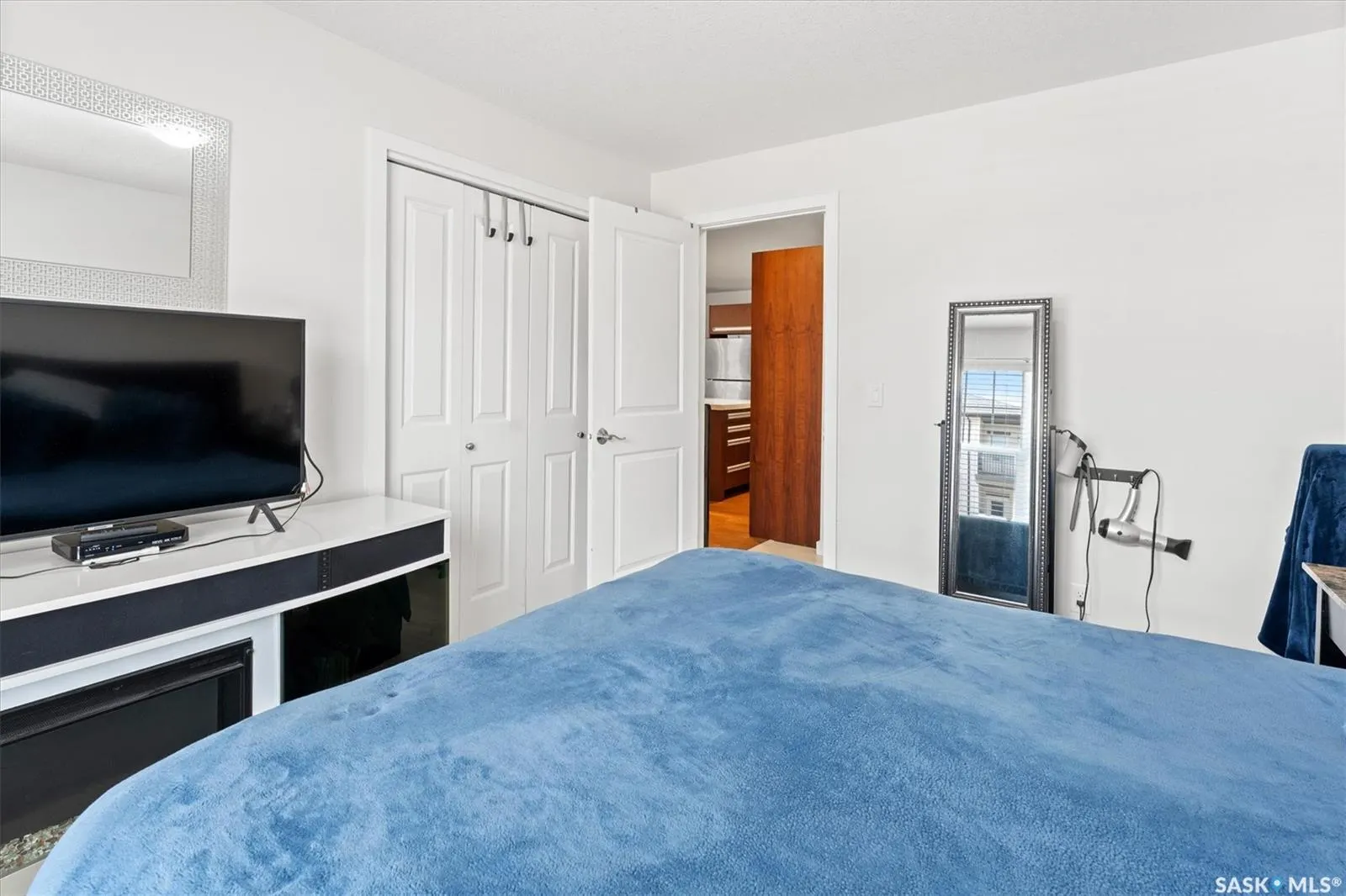1015 Patrick CRESCENT, #203