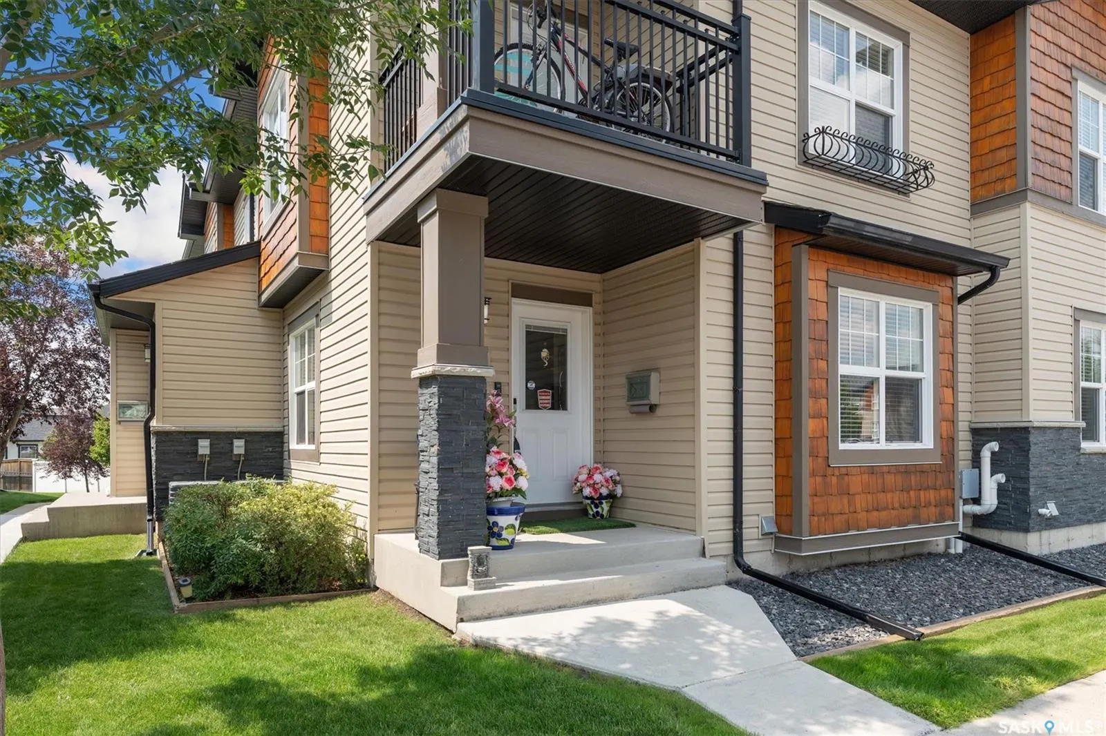 1015 Patrick CRESCENT, #203