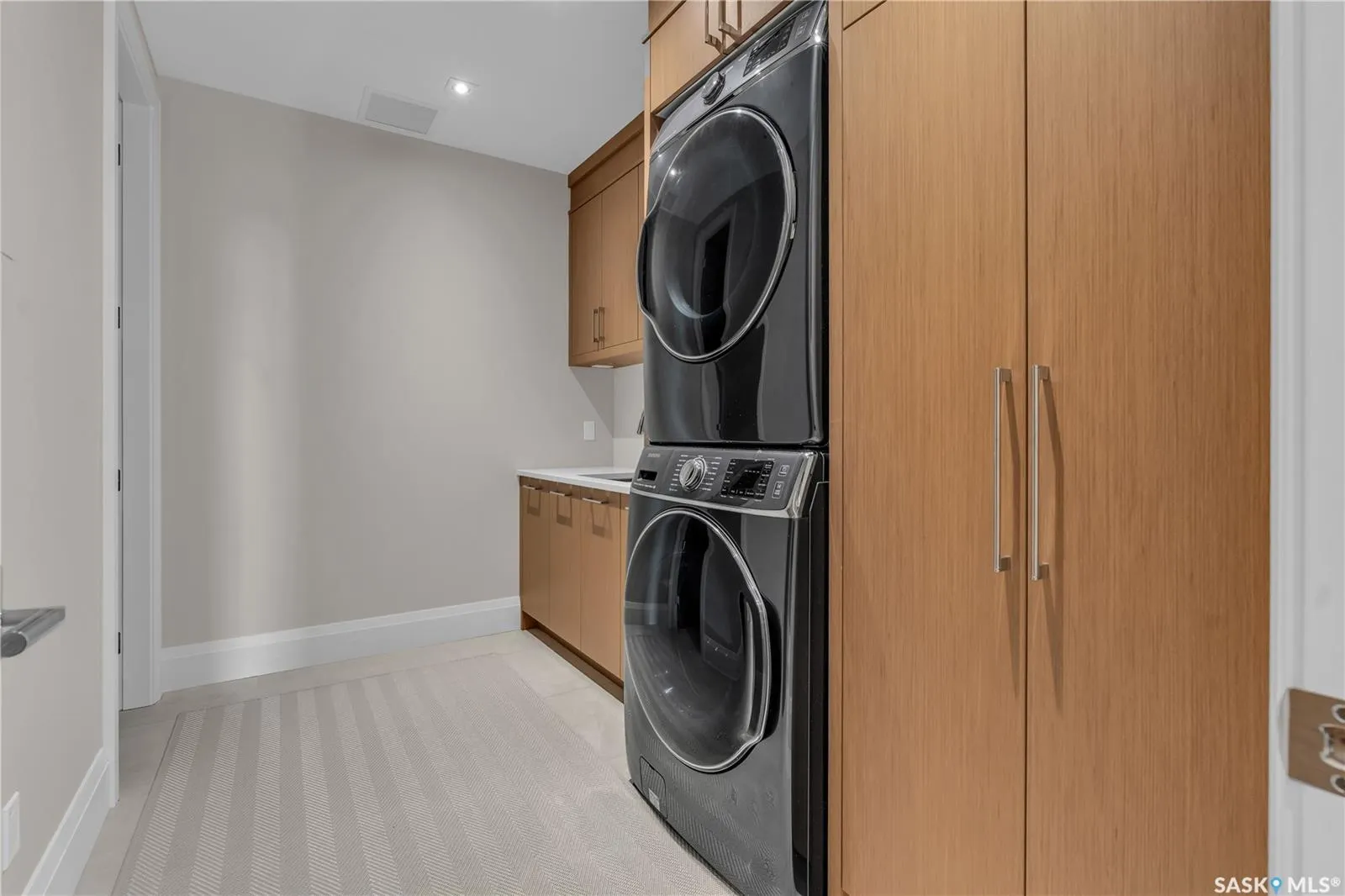 404 Cartwright STREET, #304