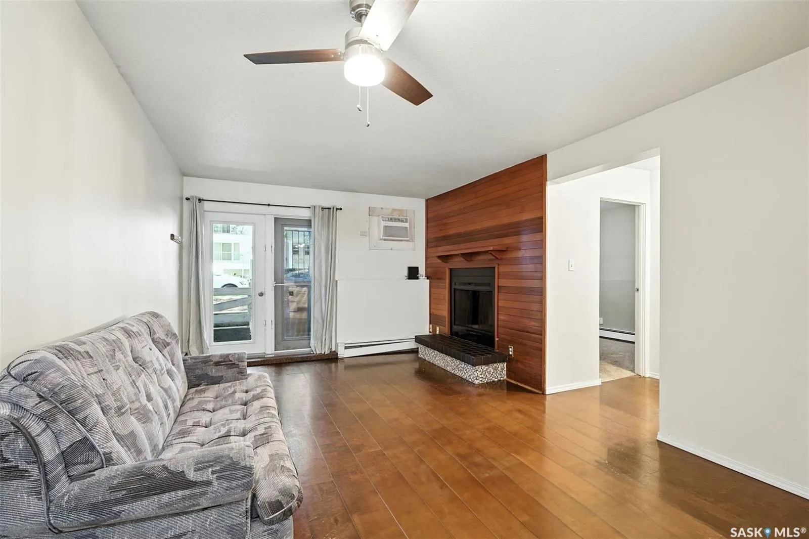 431 4th AVENUE N, #103