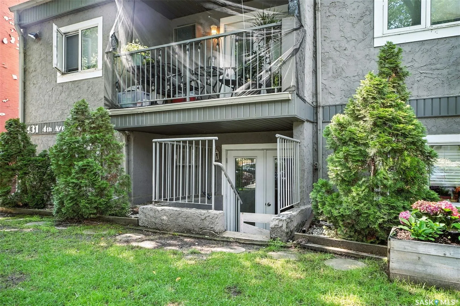 431 4th AVENUE N, #103