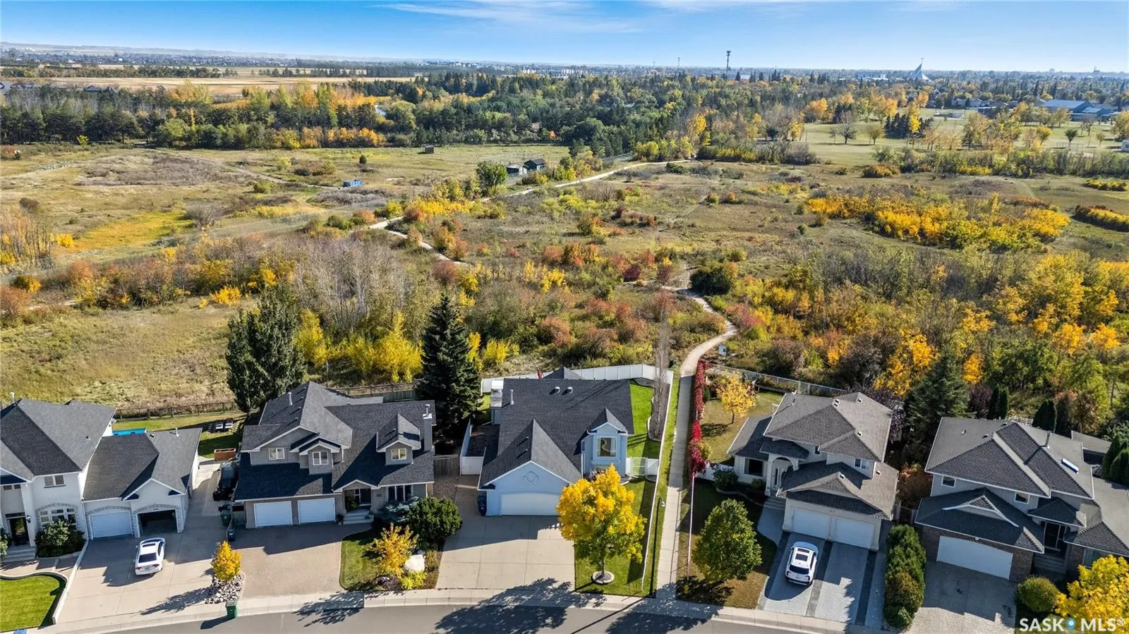 422 Le May CRESCENT
