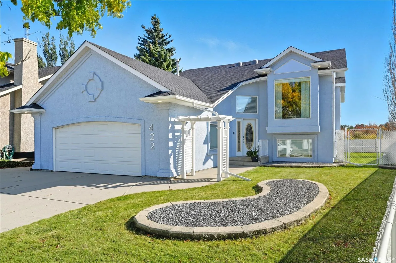422 Le May CRESCENT