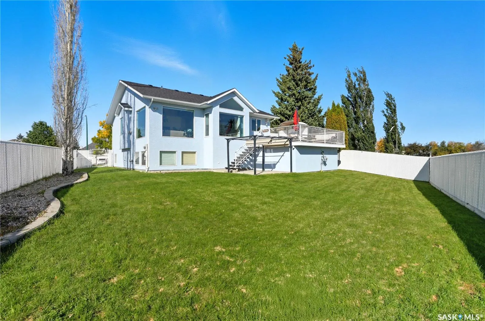 422 Le May CRESCENT
