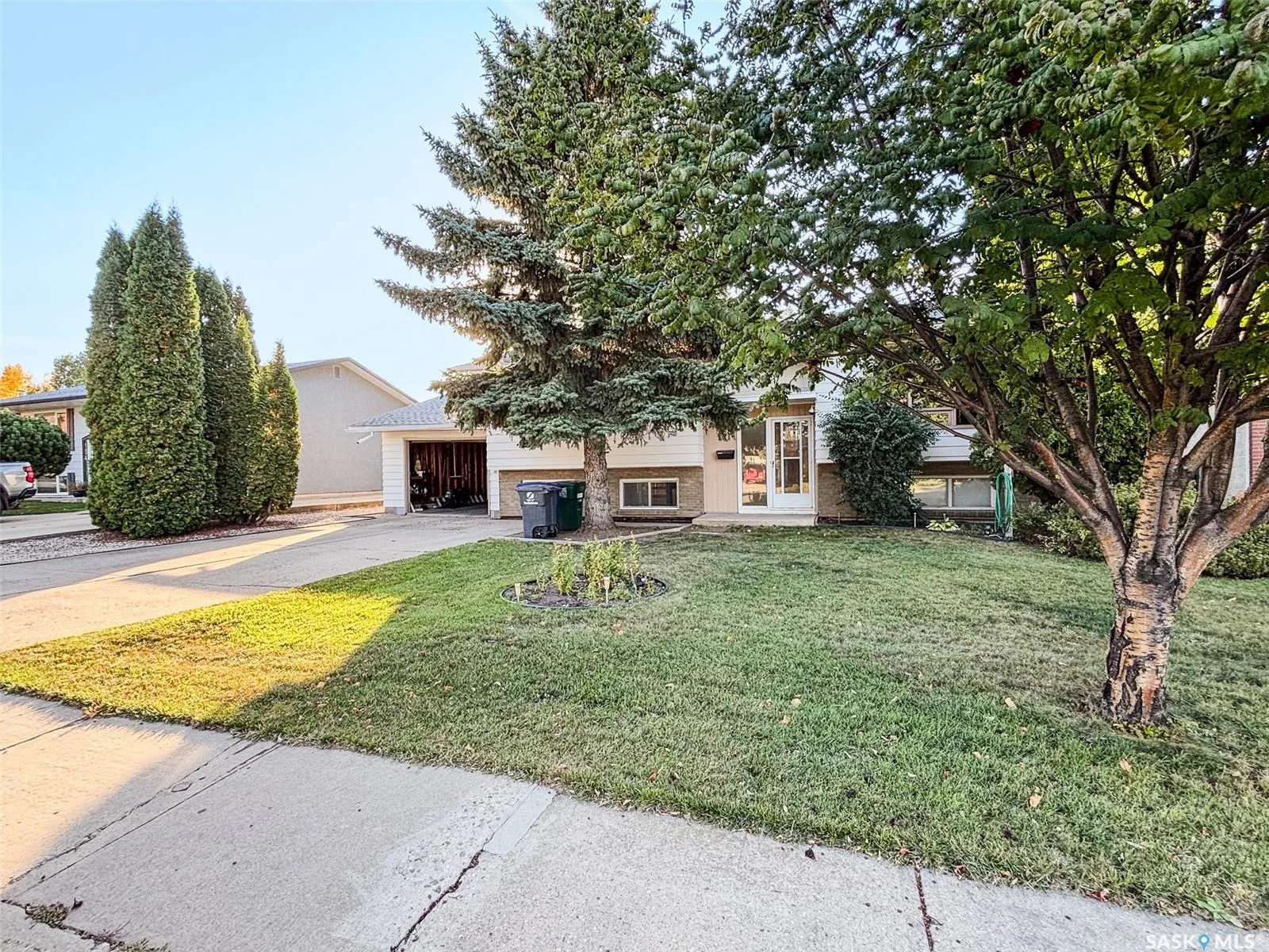 158 Mount Allison CRESCENT