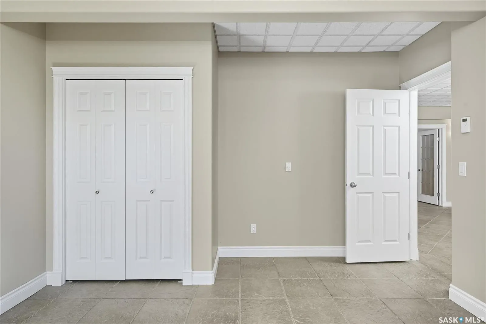 307 Beechmont LANE