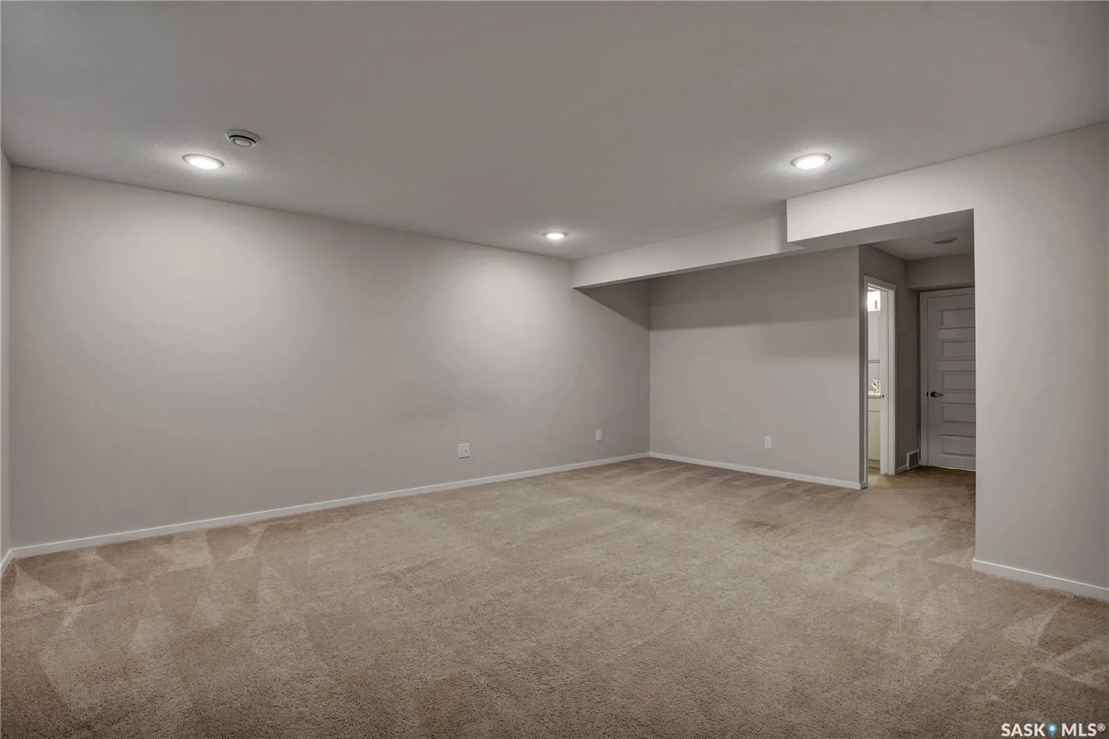 4166 Brighton CIRCLE
