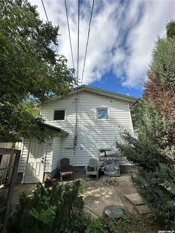 434 R AVENUE S