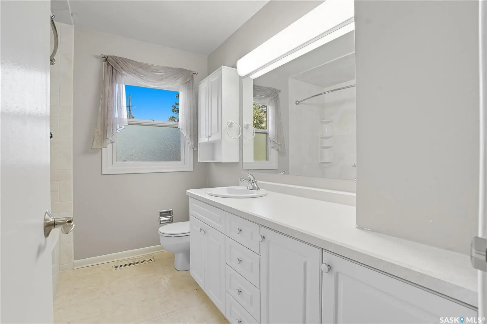 515 GARRISON CRESCENT
