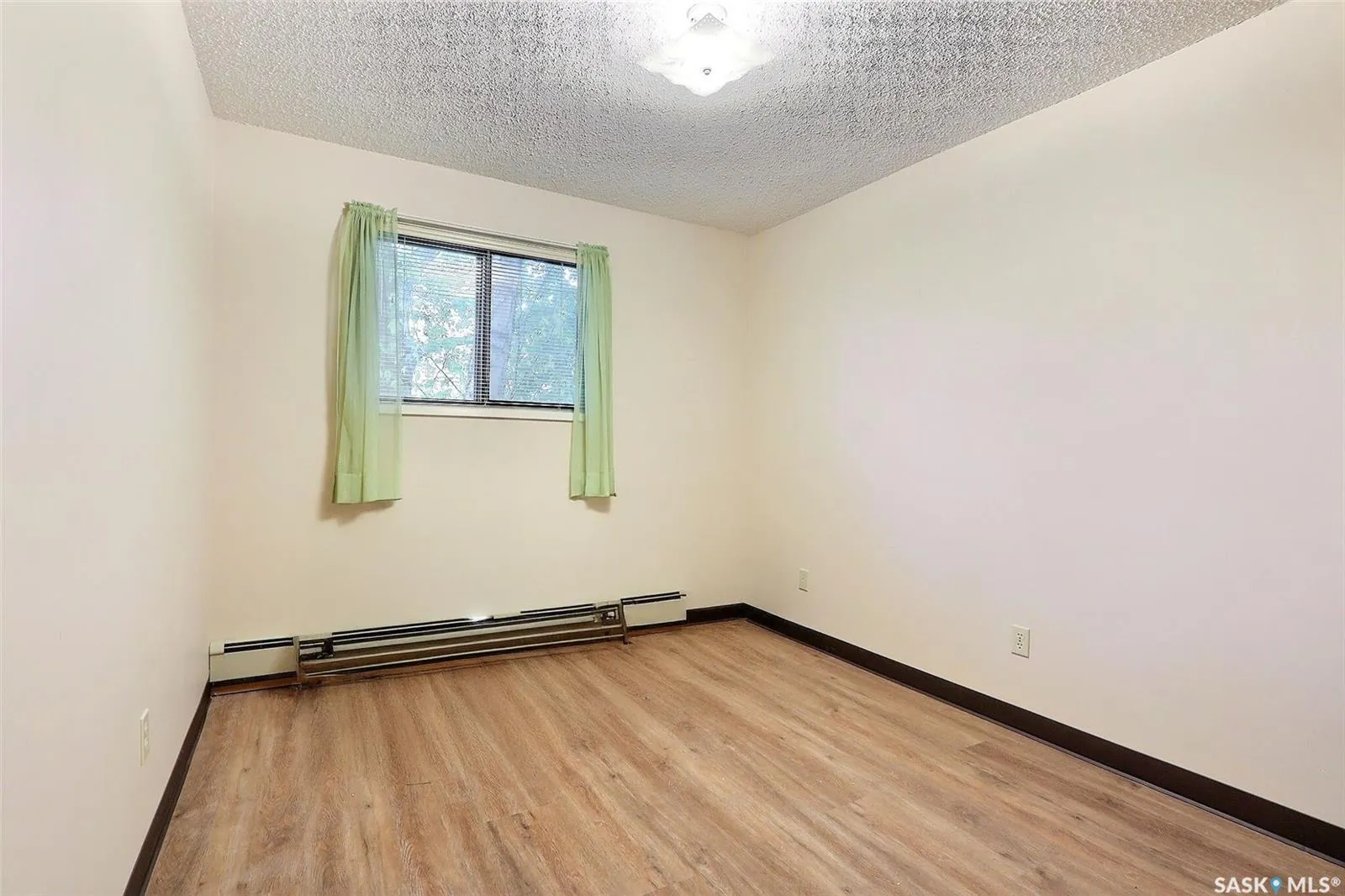 54 19th STREET E, #102