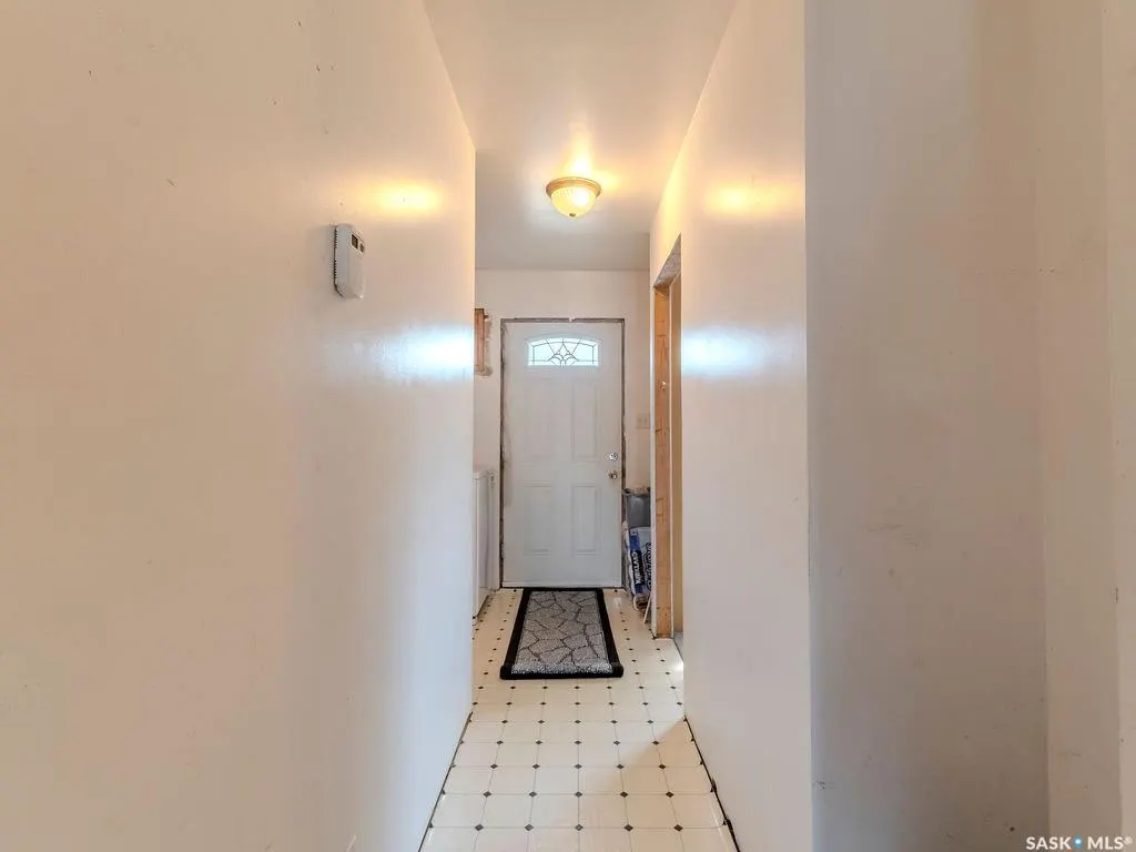 90 2nd STREET