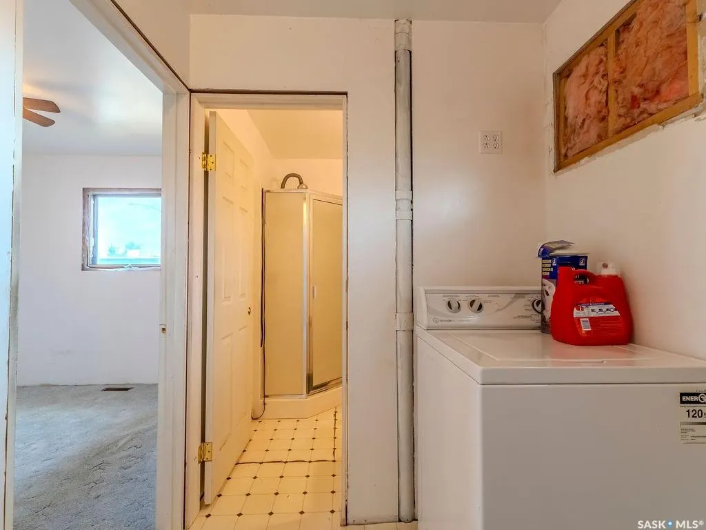 90 2nd STREET