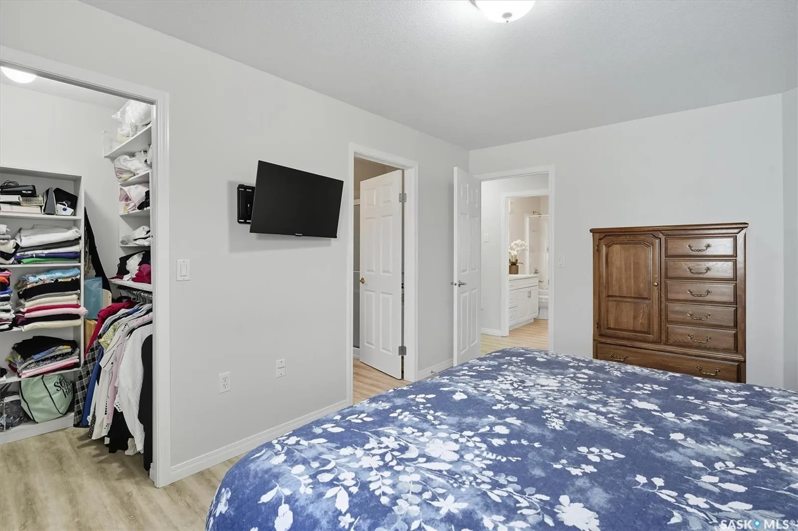 230 Heath AVENUE, #303