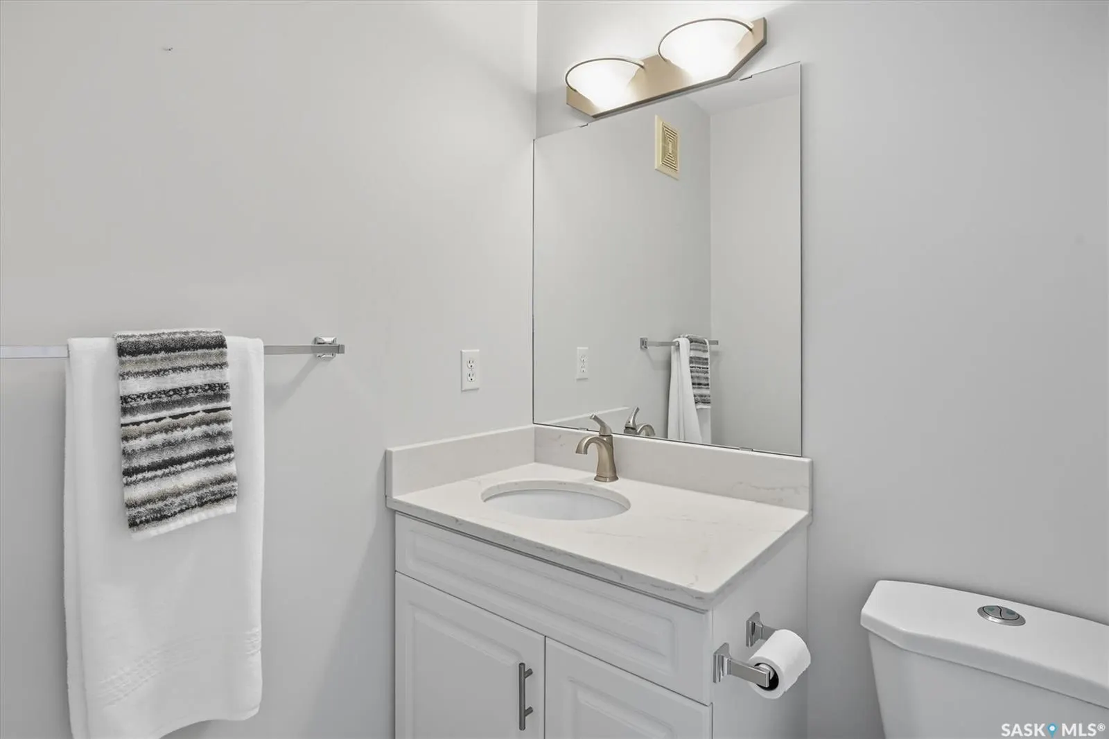 230 Heath AVENUE, #303