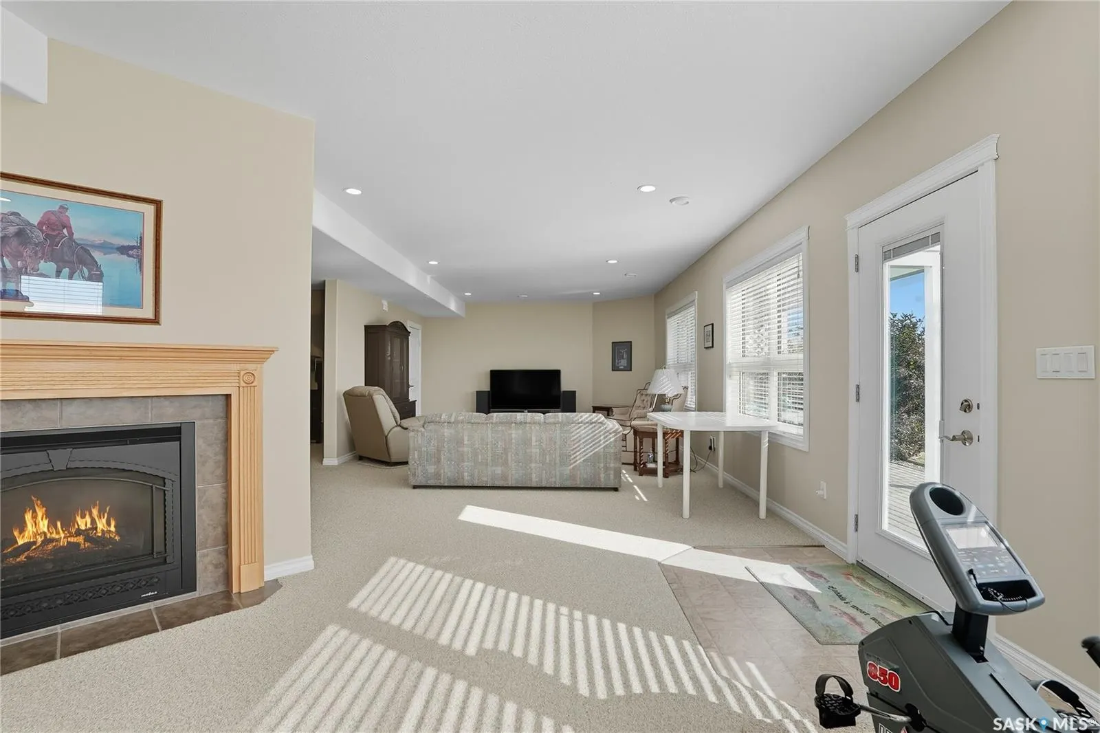 119 Aspen CRESCENT