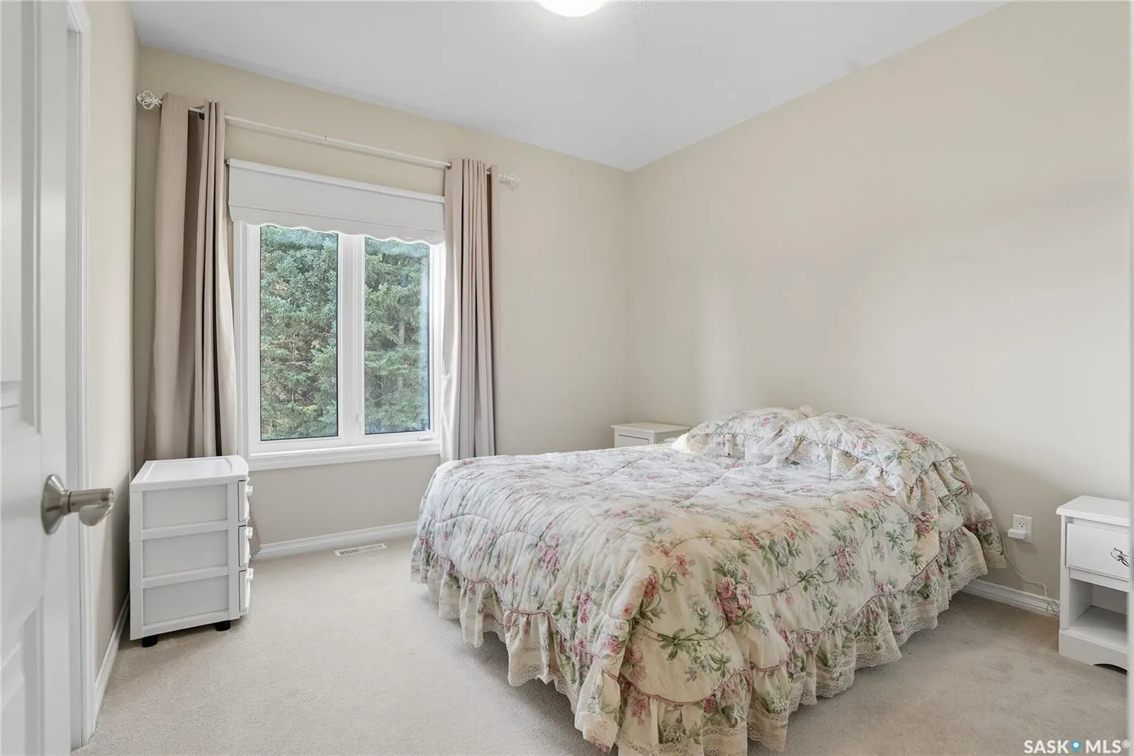 119 Aspen CRESCENT