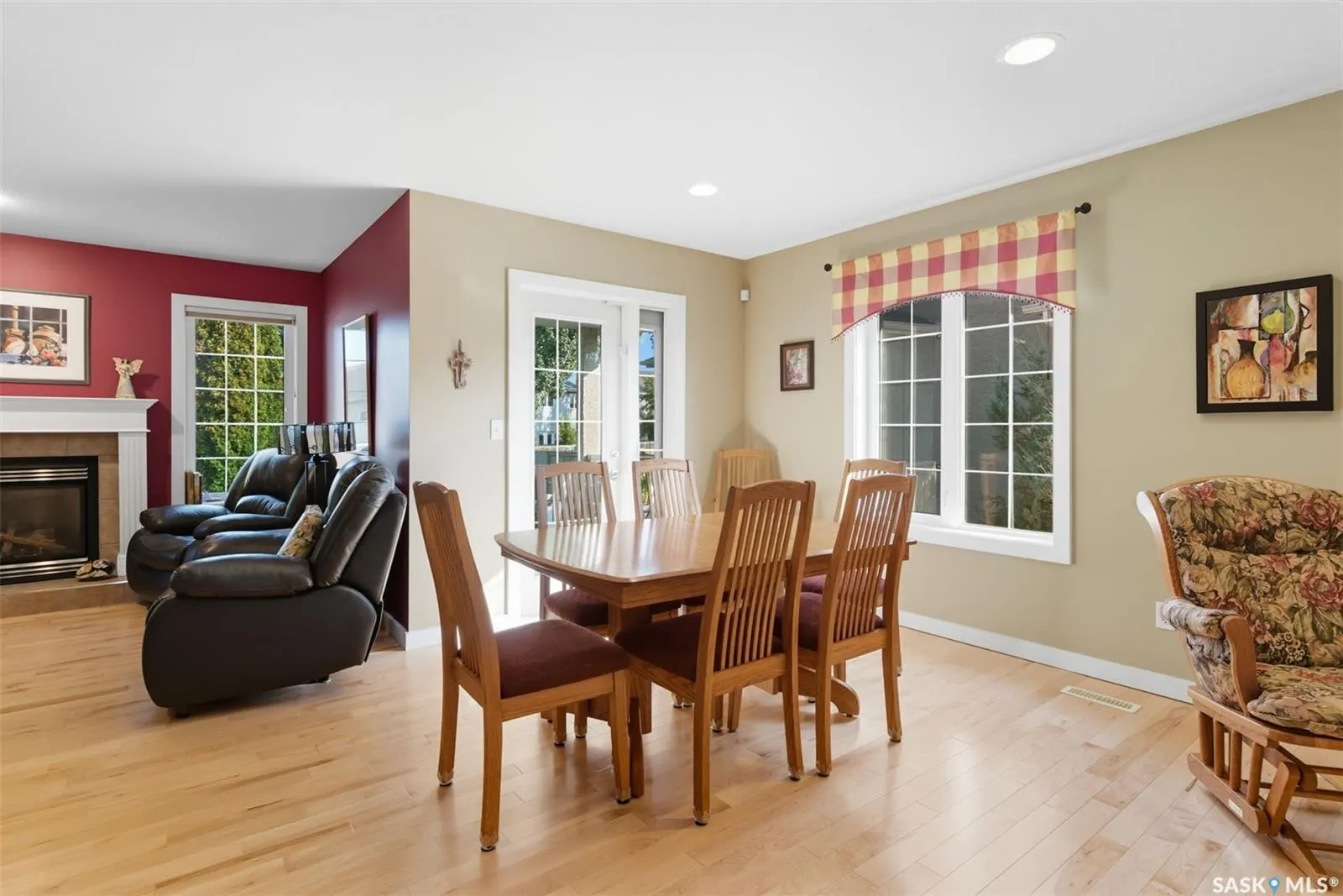 443 Blackburn TERRACE