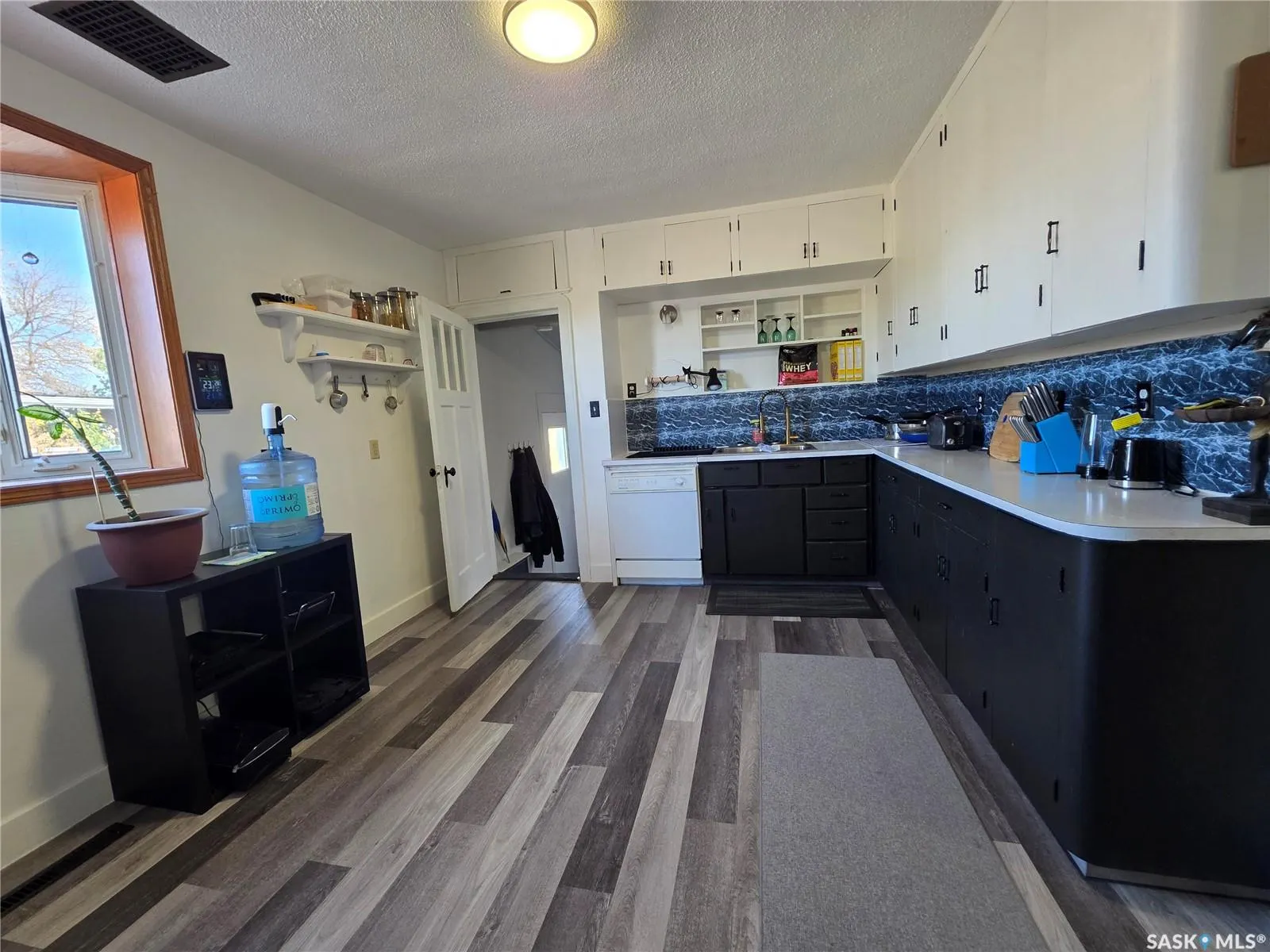210 2nd STREET S