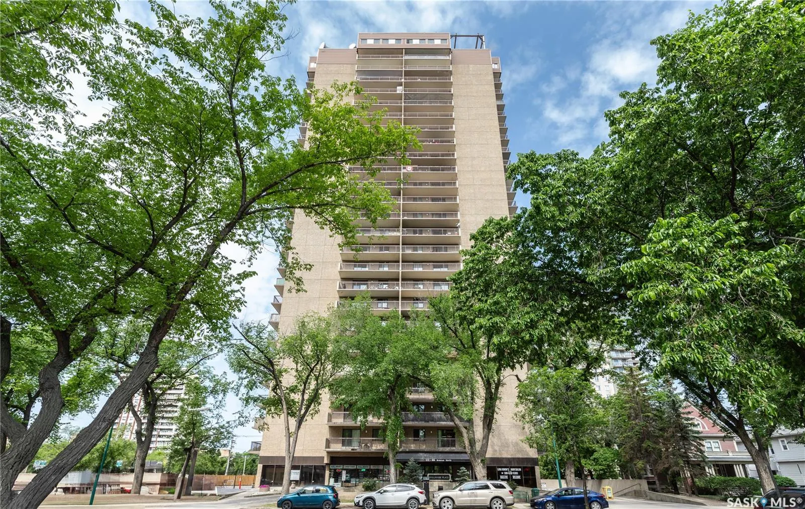 311 6th AVENUE N, #801