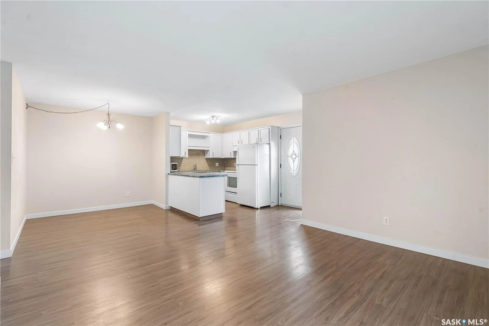 213 Main STREET, #102d