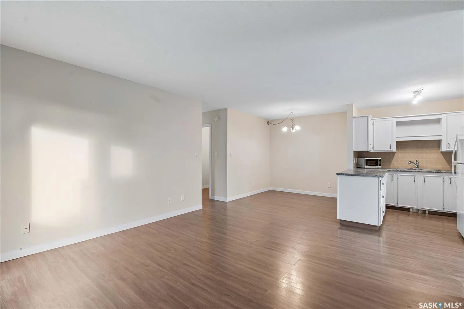 213 Main STREET, #102d