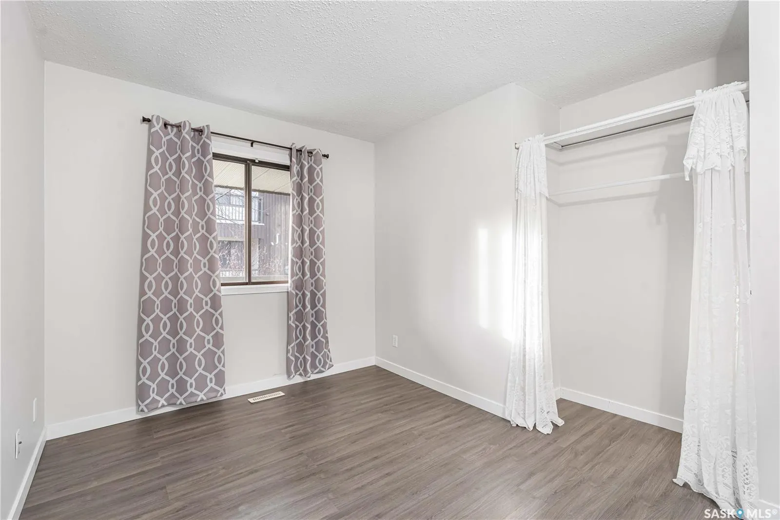 213 Main STREET, #102d