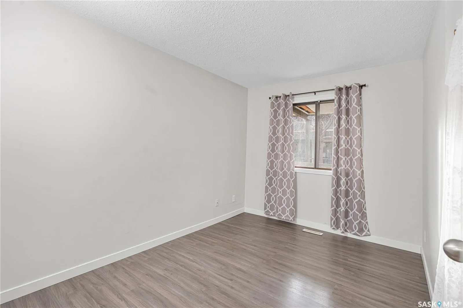 213 Main STREET, #102d