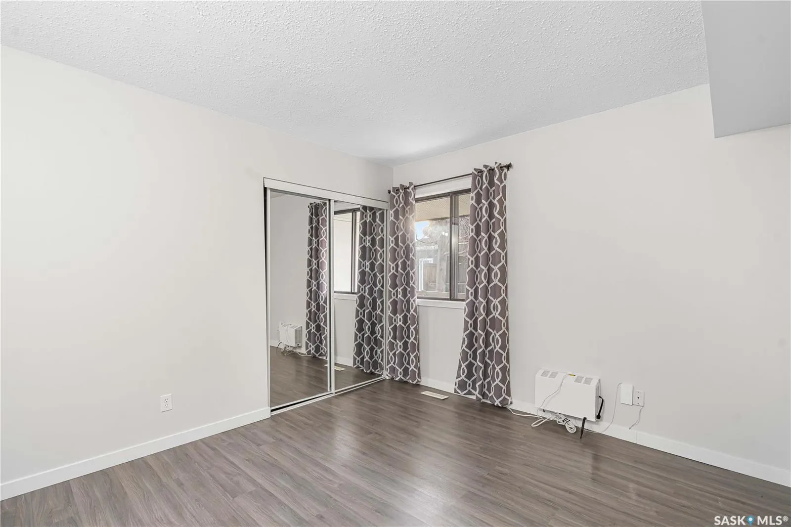 213 Main STREET, #102d