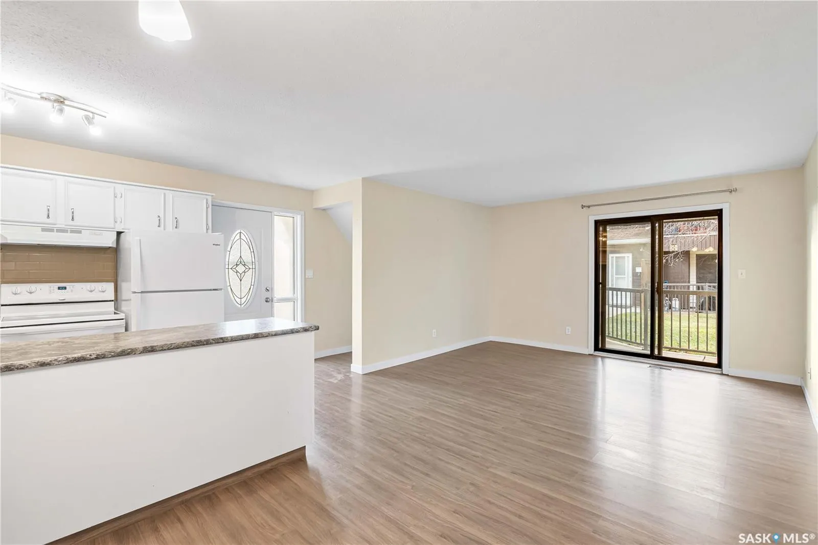 213 Main STREET, #102d