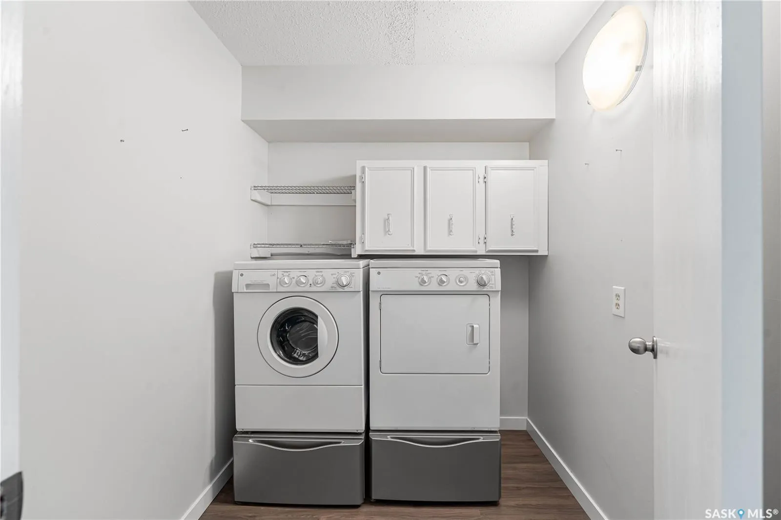 213 Main STREET, #102d