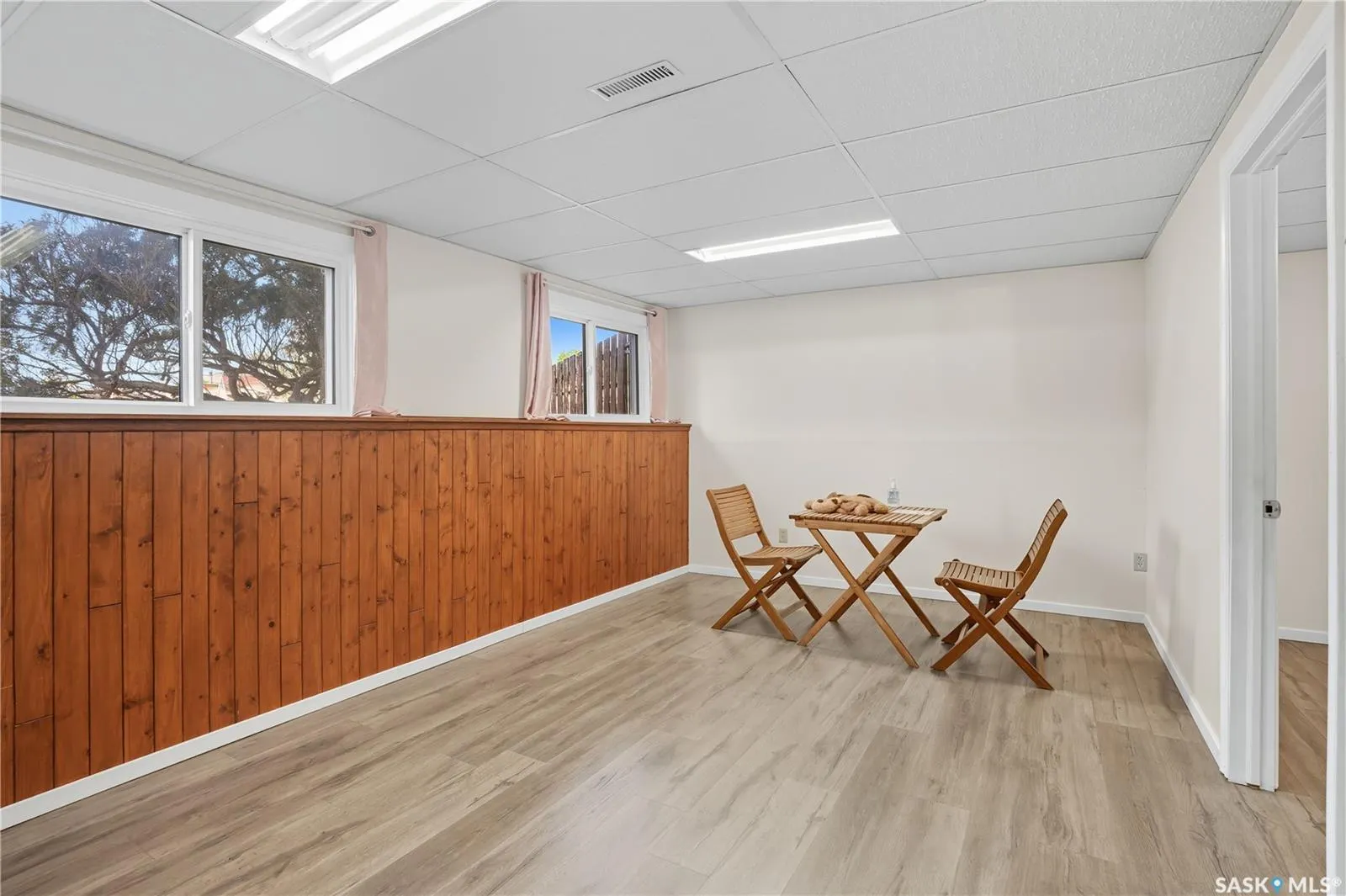1215 Acadia DRIVE