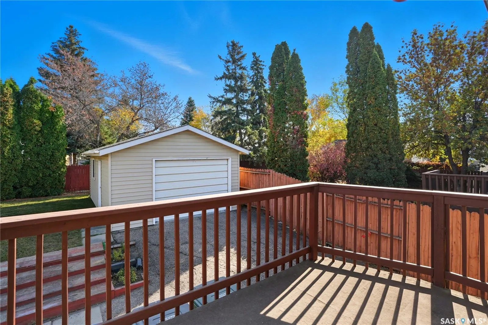 1215 Acadia DRIVE