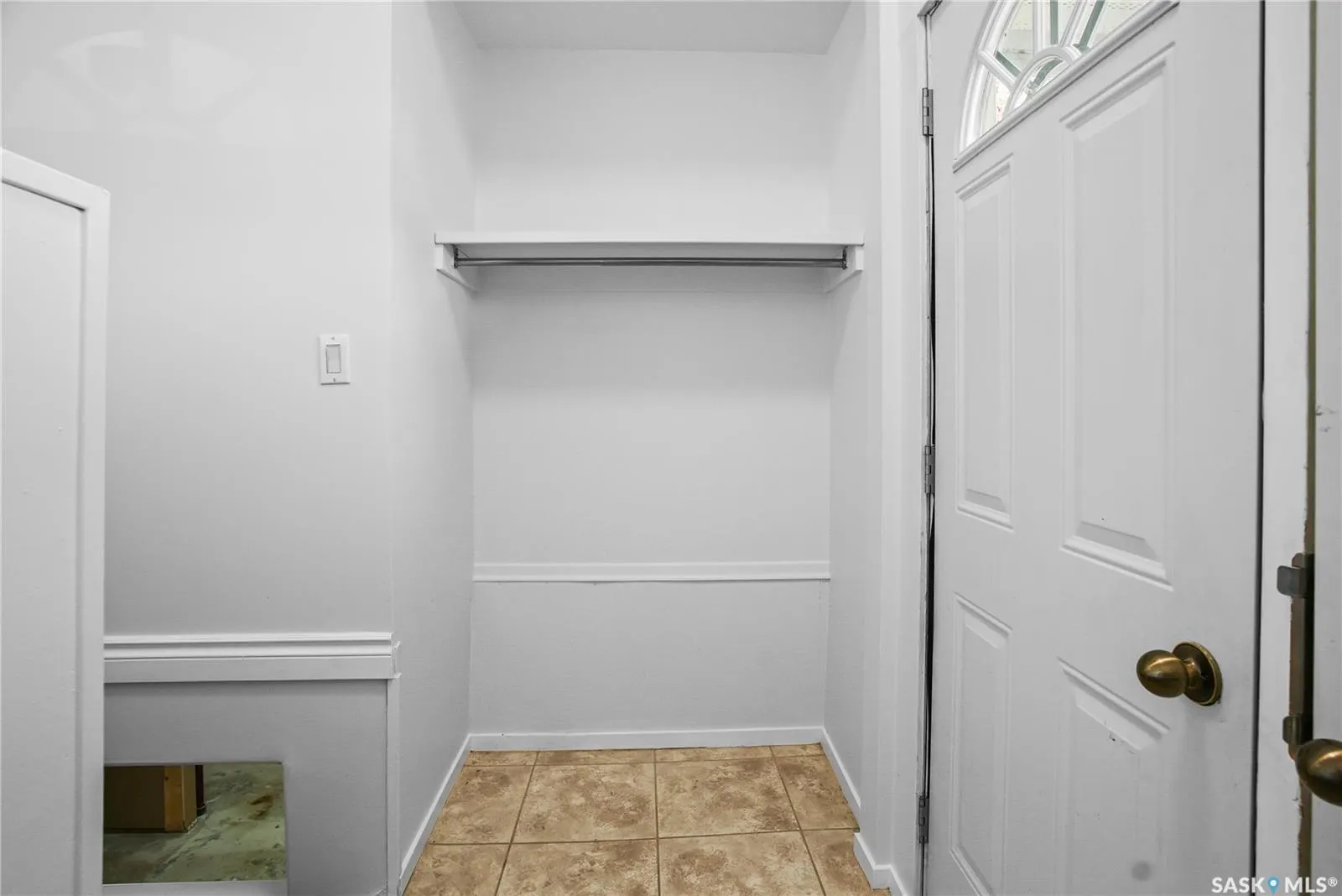 263 Logan CRESCENT