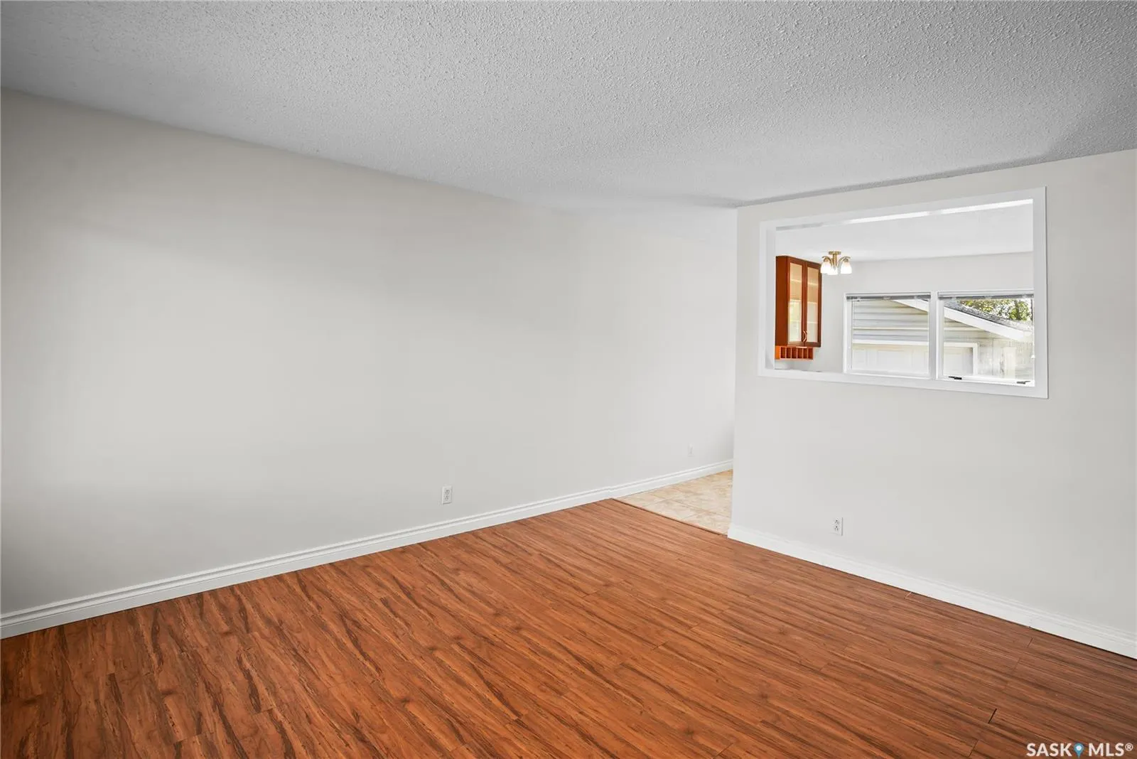 263 Logan CRESCENT