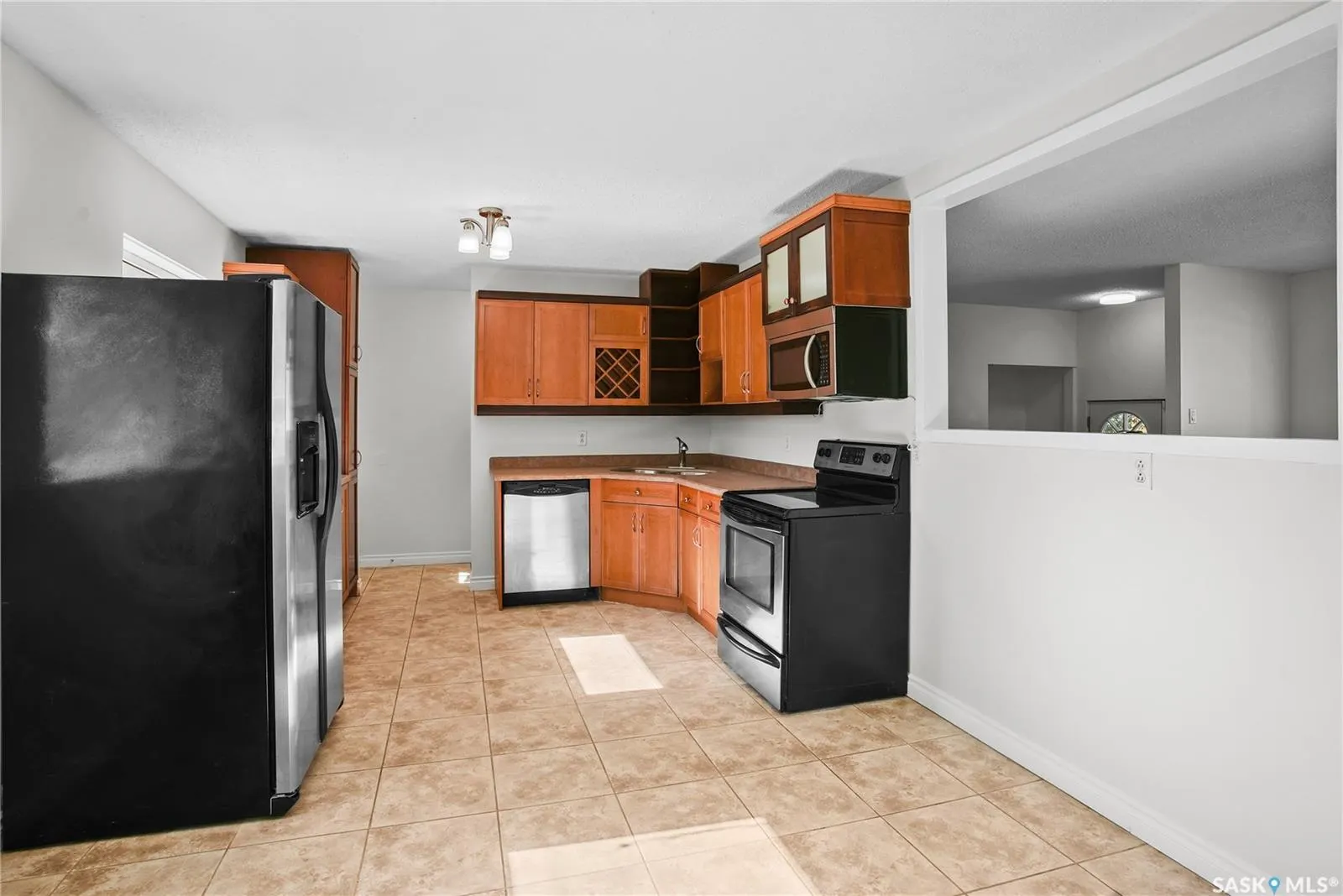 263 Logan CRESCENT