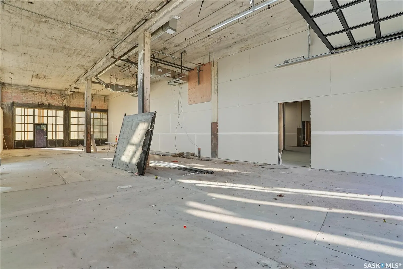 321 24th STREET W, #1