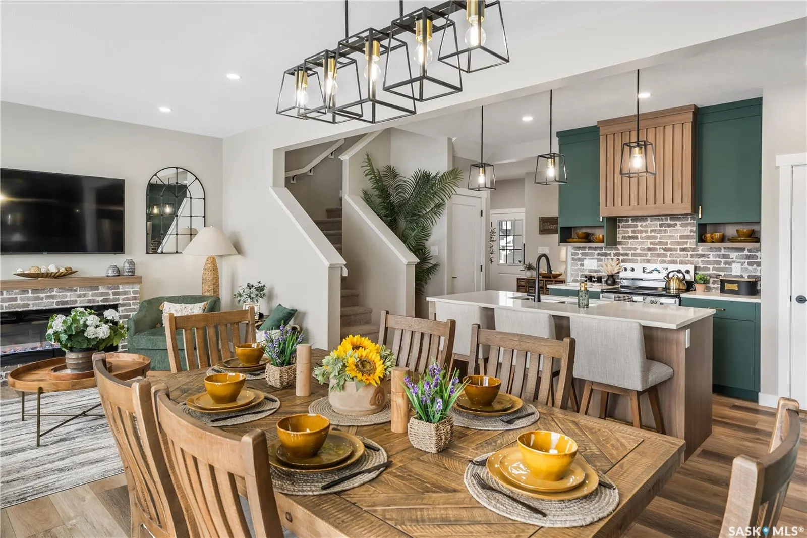 207 Fortosky CRESCENT