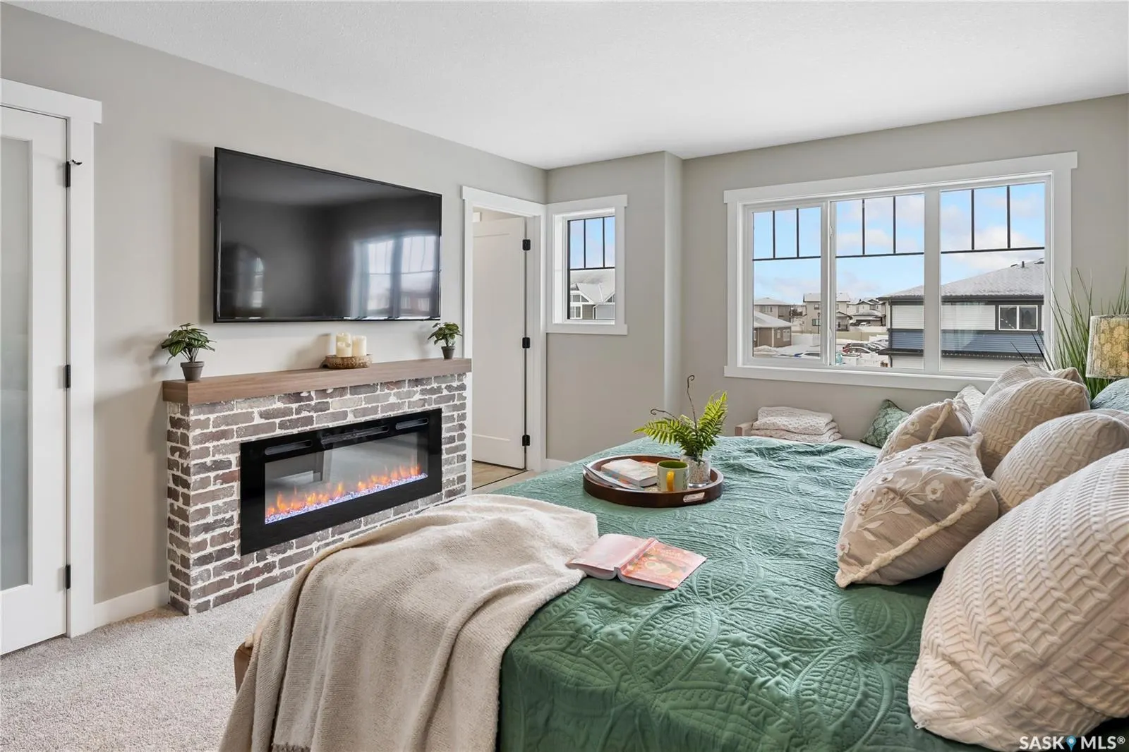 211 Fortosky CRESCENT