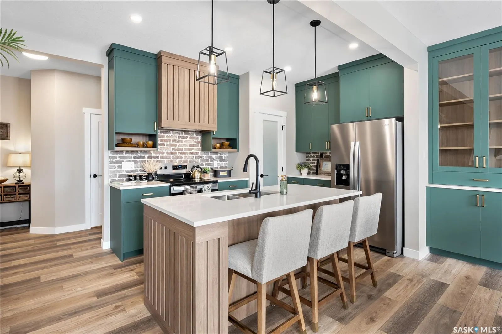 211 Fortosky CRESCENT