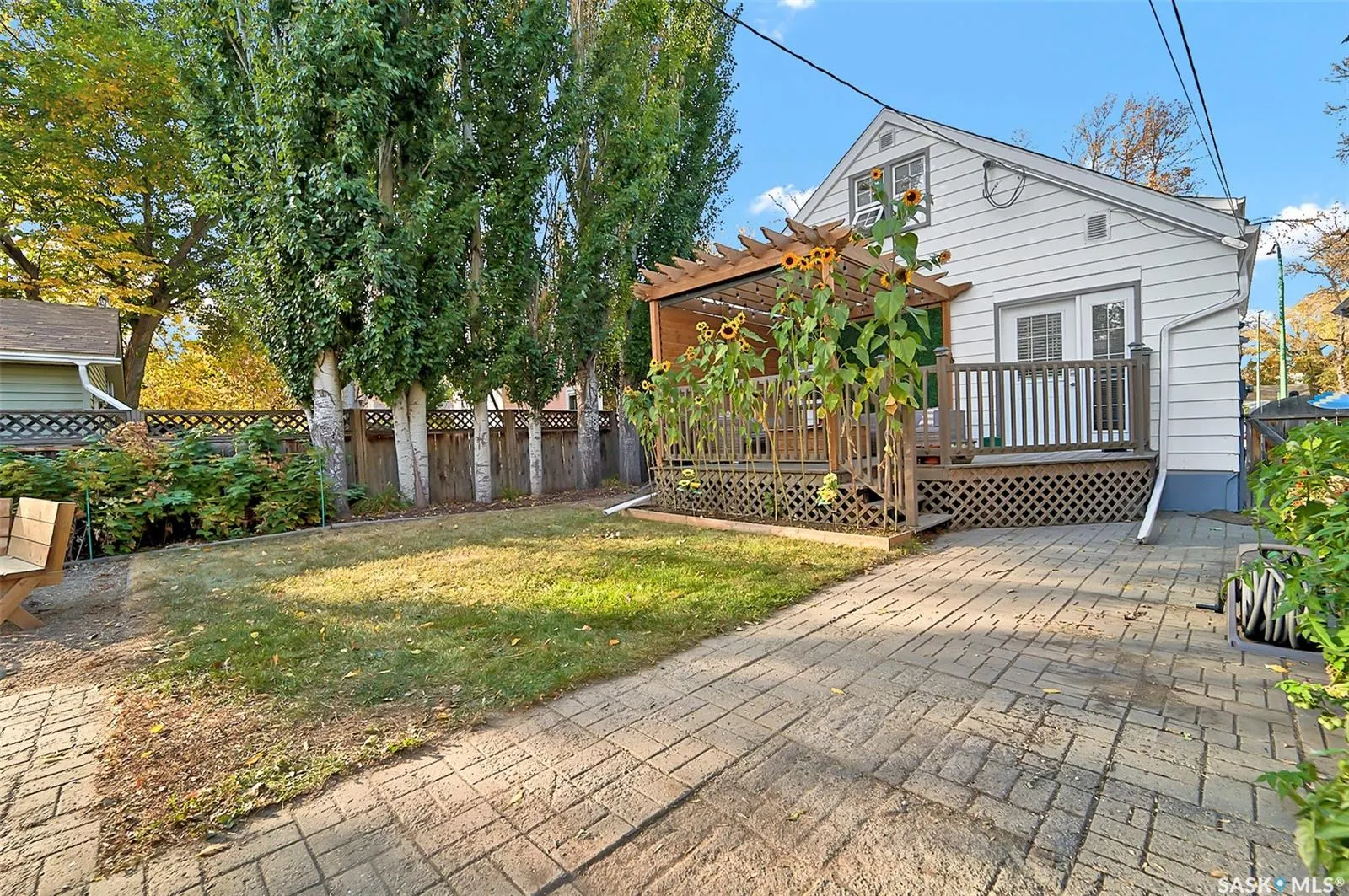330 8th STREET