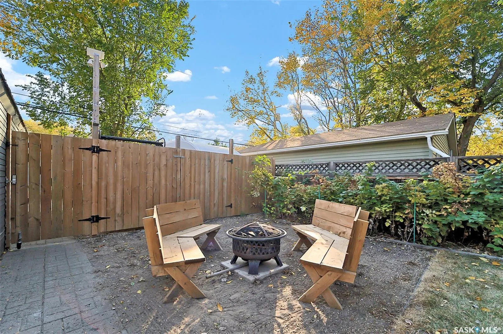 330 8th STREET