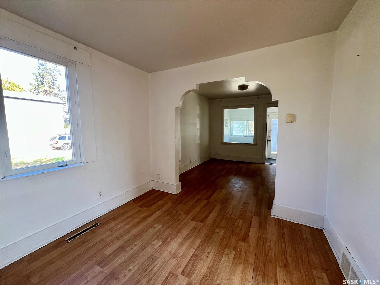 221 I AVENUE S