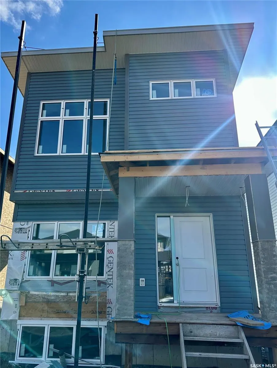 1404 Besnard DRIVE