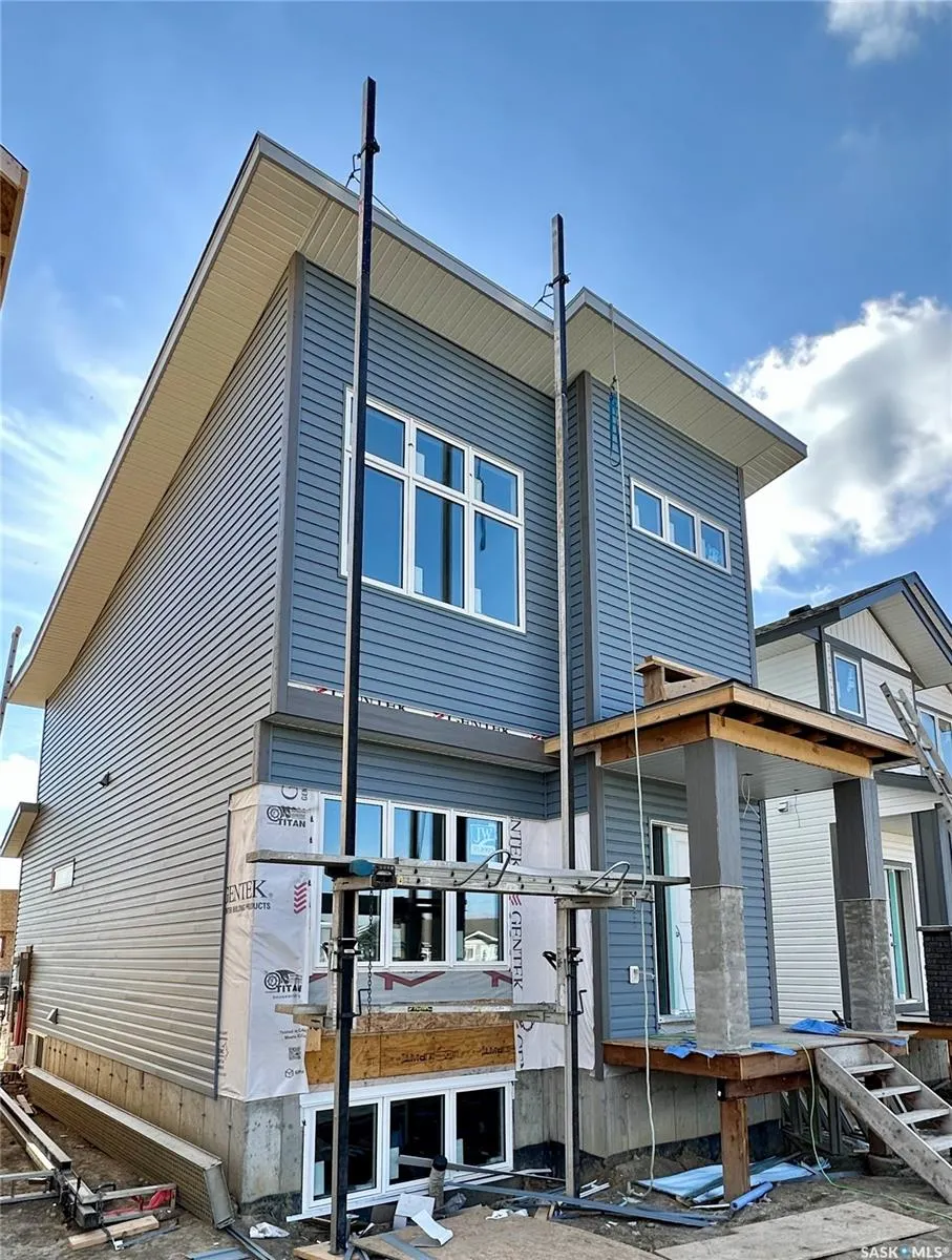 1404 Besnard DRIVE