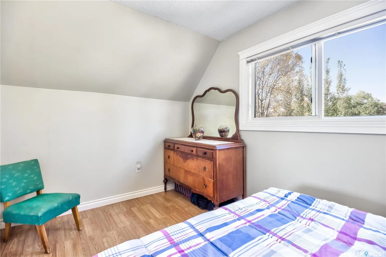 1377 Goshen PLACE