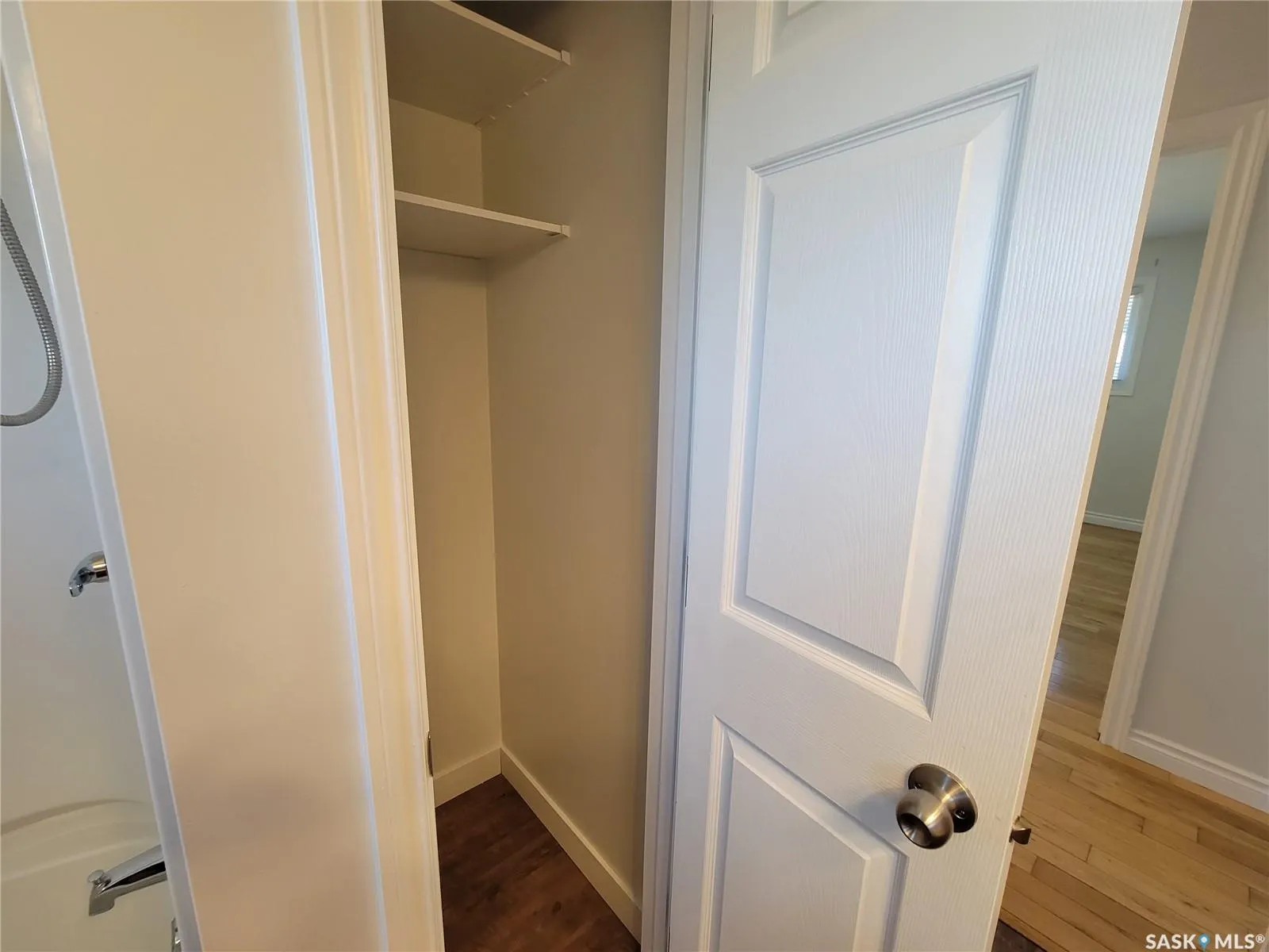 708 2nd STREET W