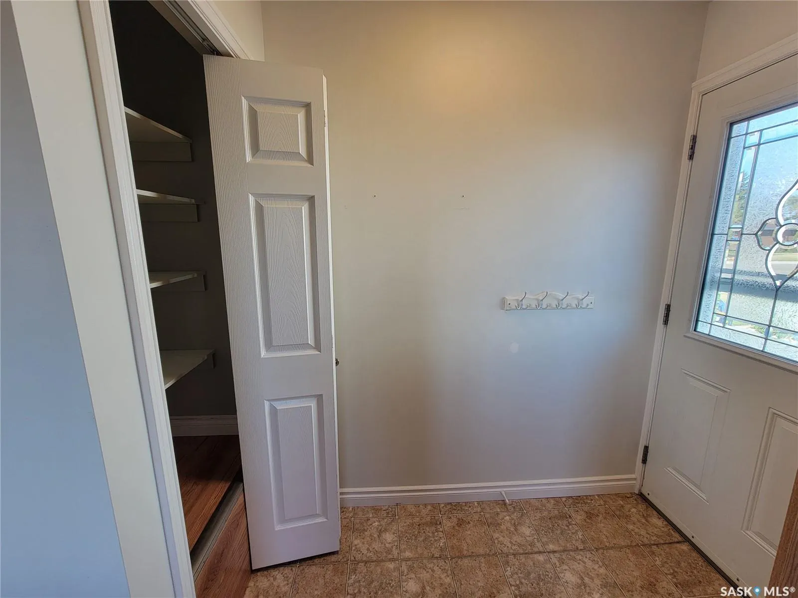708 2nd STREET W
