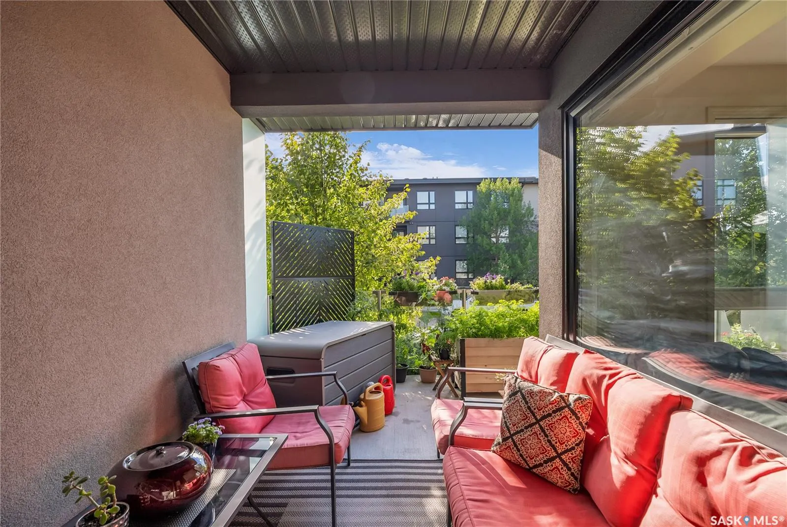 223 Evergreen SQUARE, #120