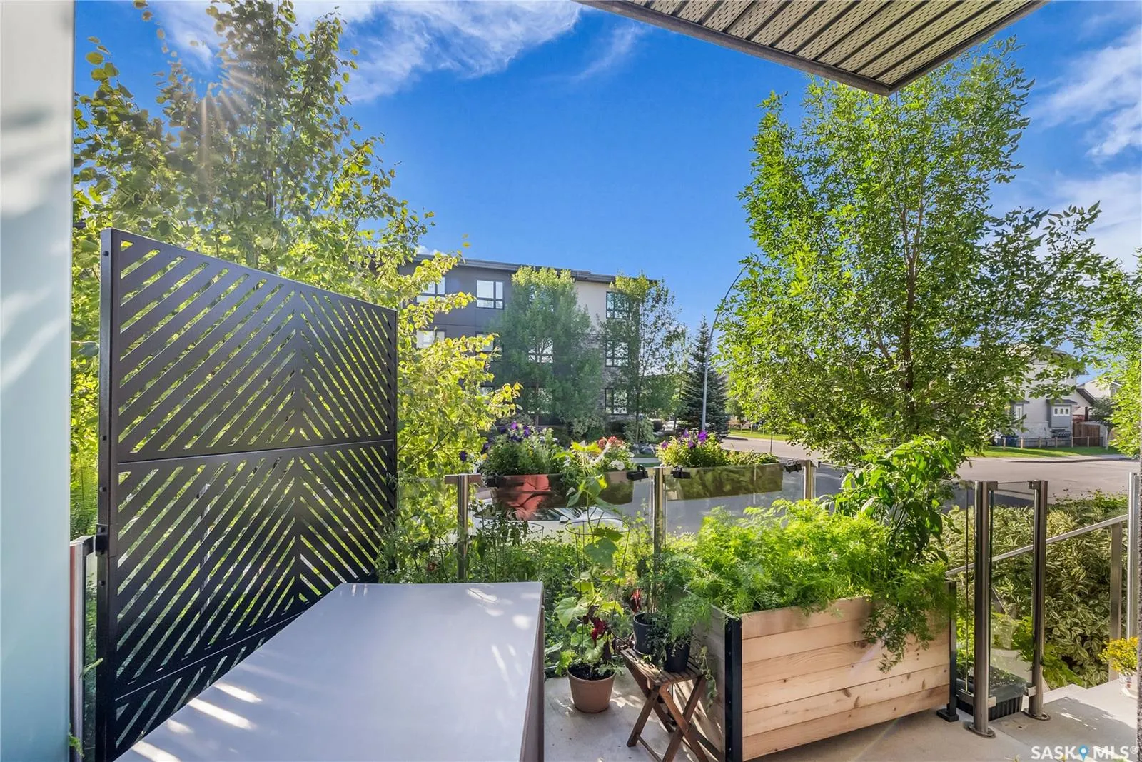 223 Evergreen SQUARE, #120